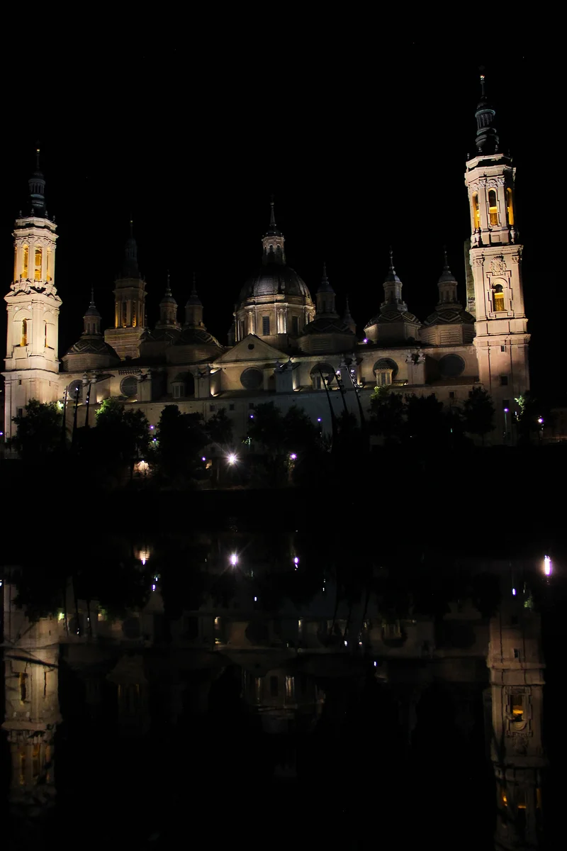 Catedral-Basílica de Nuestra Señora del Pilar — Plaza del Pilar (Espagne)