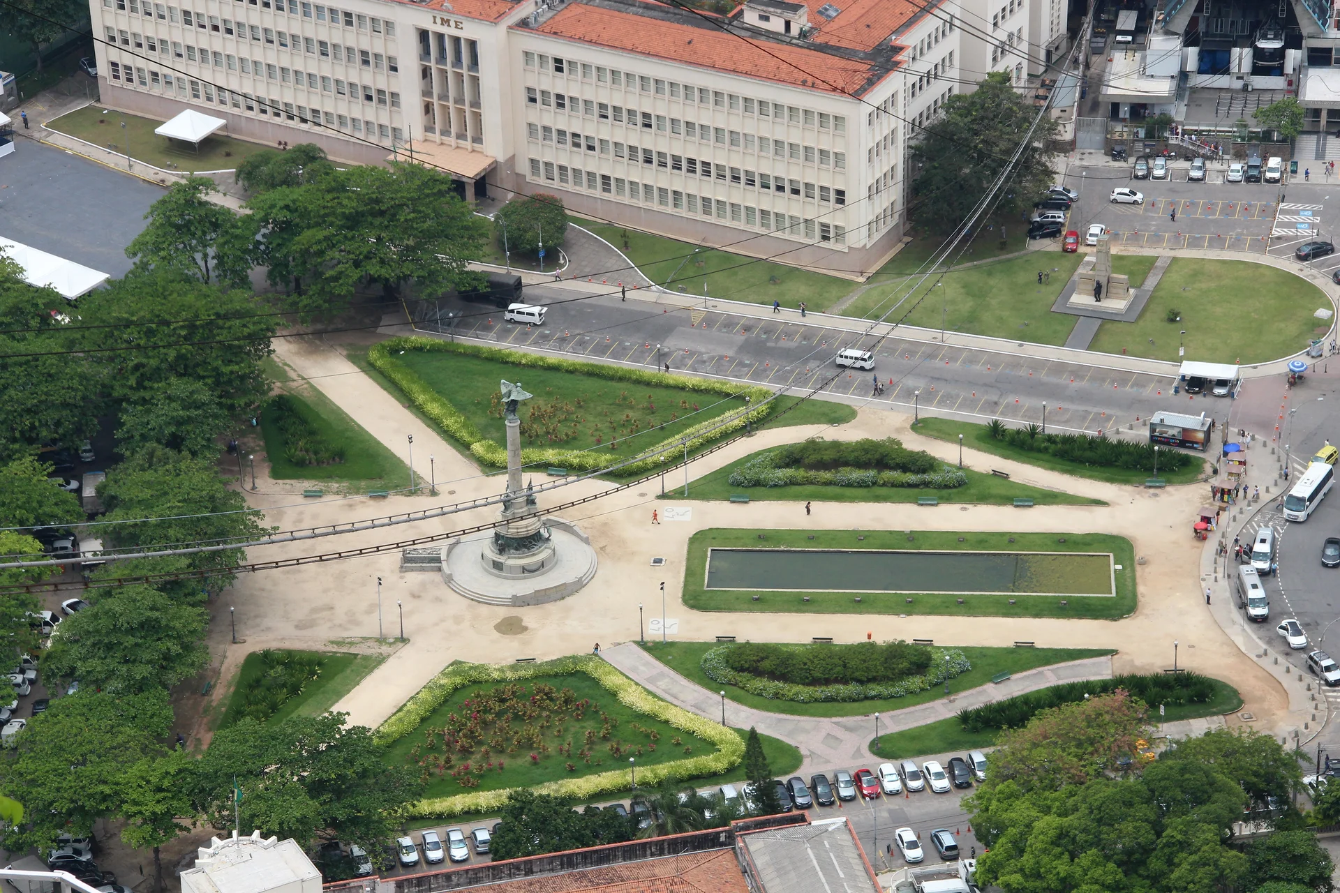 Praça general Tiburcio Praça general Tiburcio — Praça general Tiburcio (Brésil)