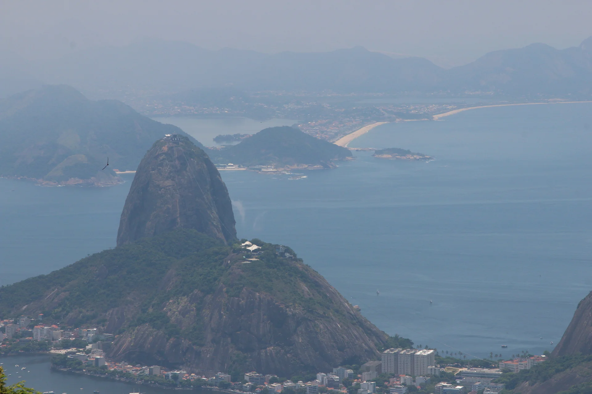 Vista do Corcovado Vista do Corcovado — Mont du Pain de Sucre (Brésil)