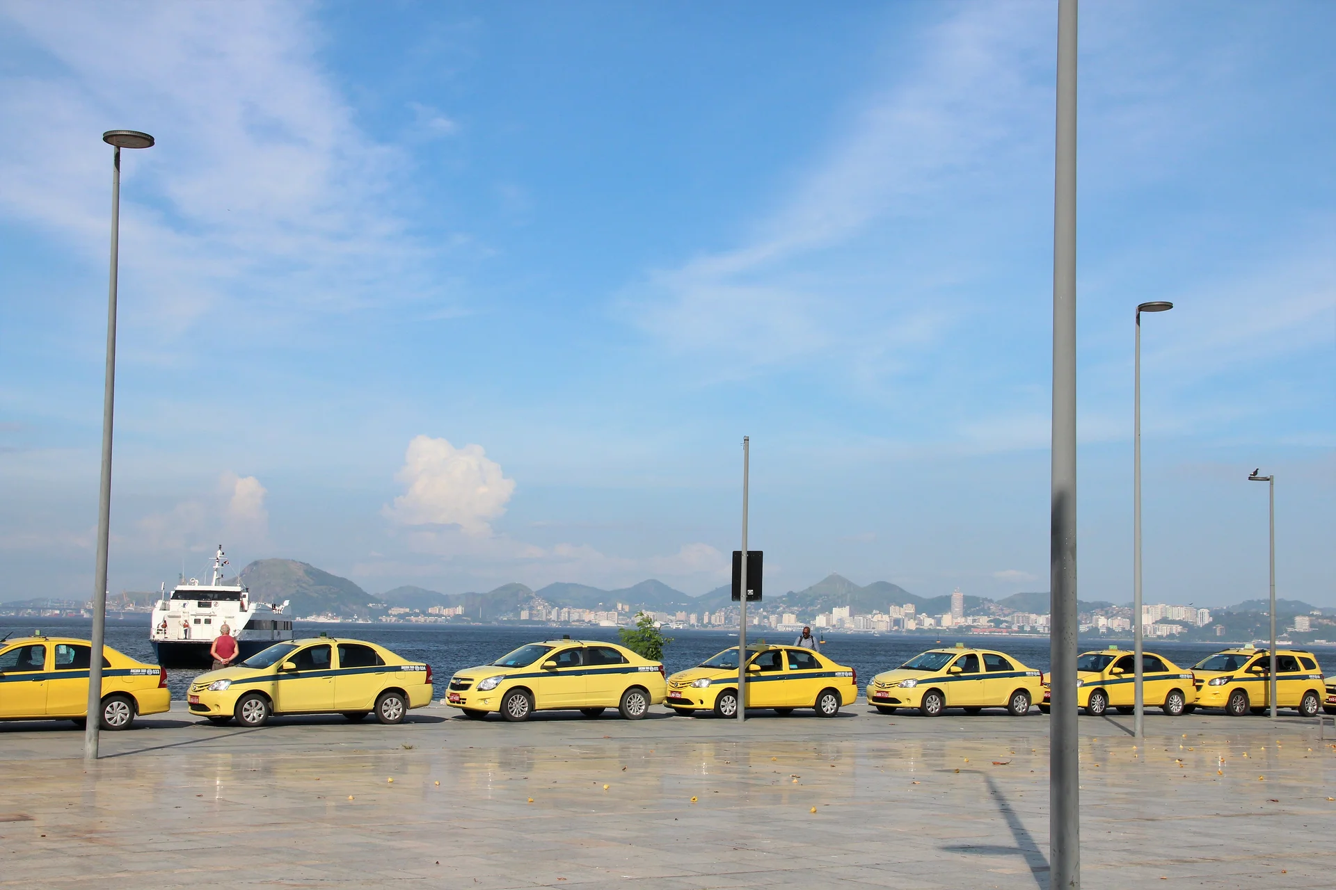 Taxi — Place du XV Novembre (Brésil)