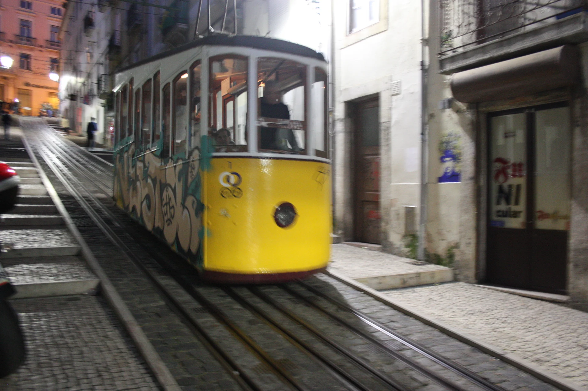 Elevador da Gloria Elevador da Gloria — Funiculaire Ascensor da Glória (Portugal)