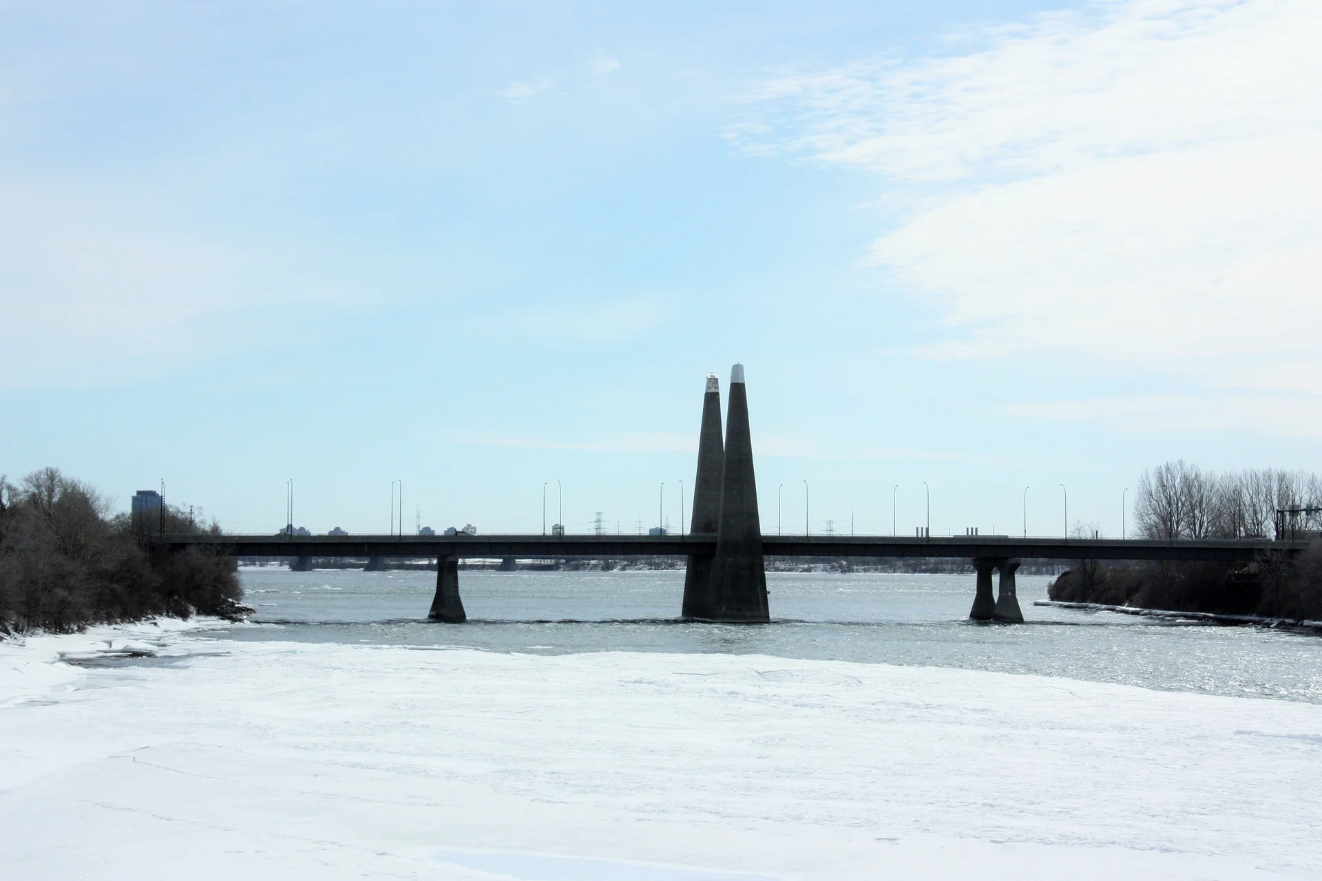 Petit pont — Montréal (Canada)