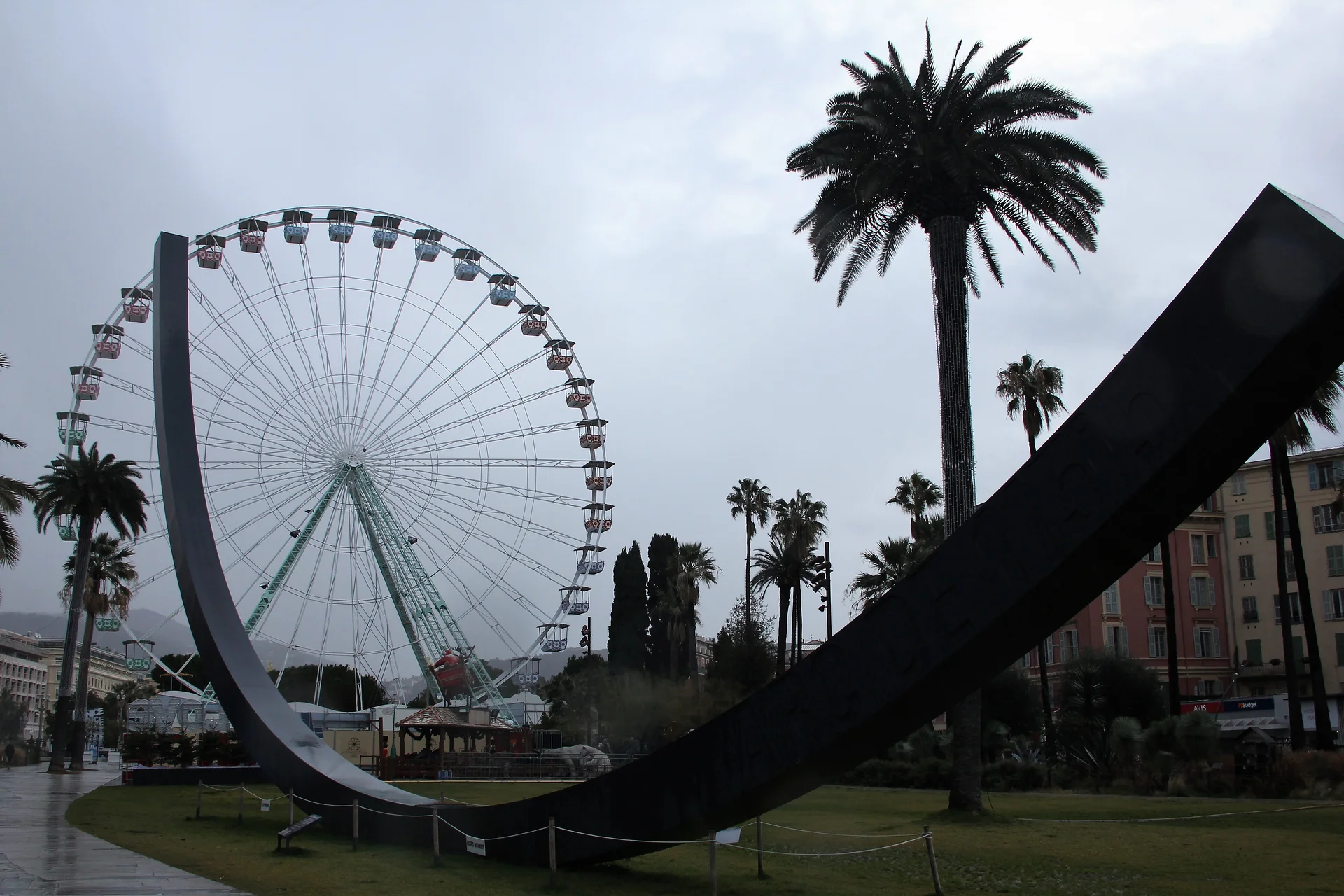 Arc Monumental 115,5 — Jardin Albert 1er (France)