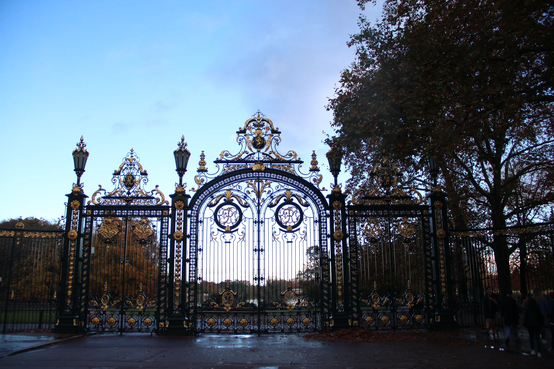 Portes de la tête d'or — Parc de la Tête d'or (France)