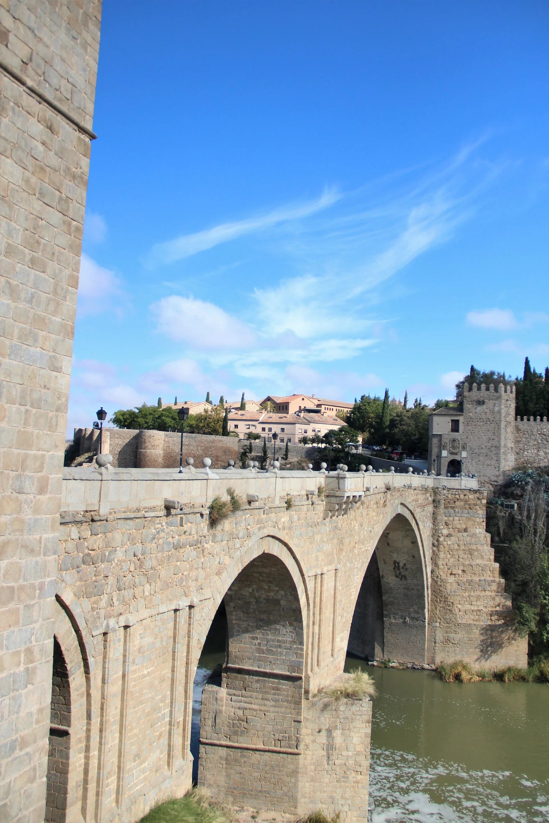 Puente San Martin — Pont San Martin (Espagne)