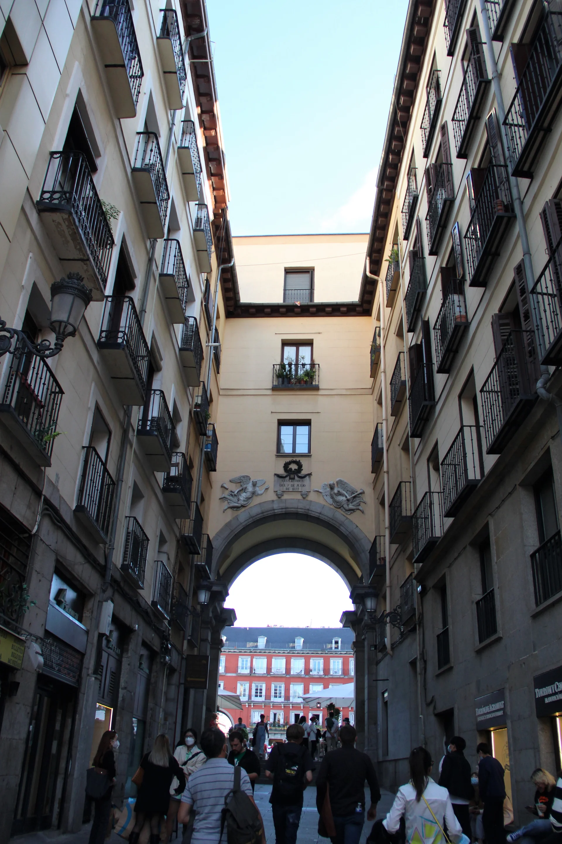 Entrada de la Plaza Mayor — Plaza Mayor (Espagne)