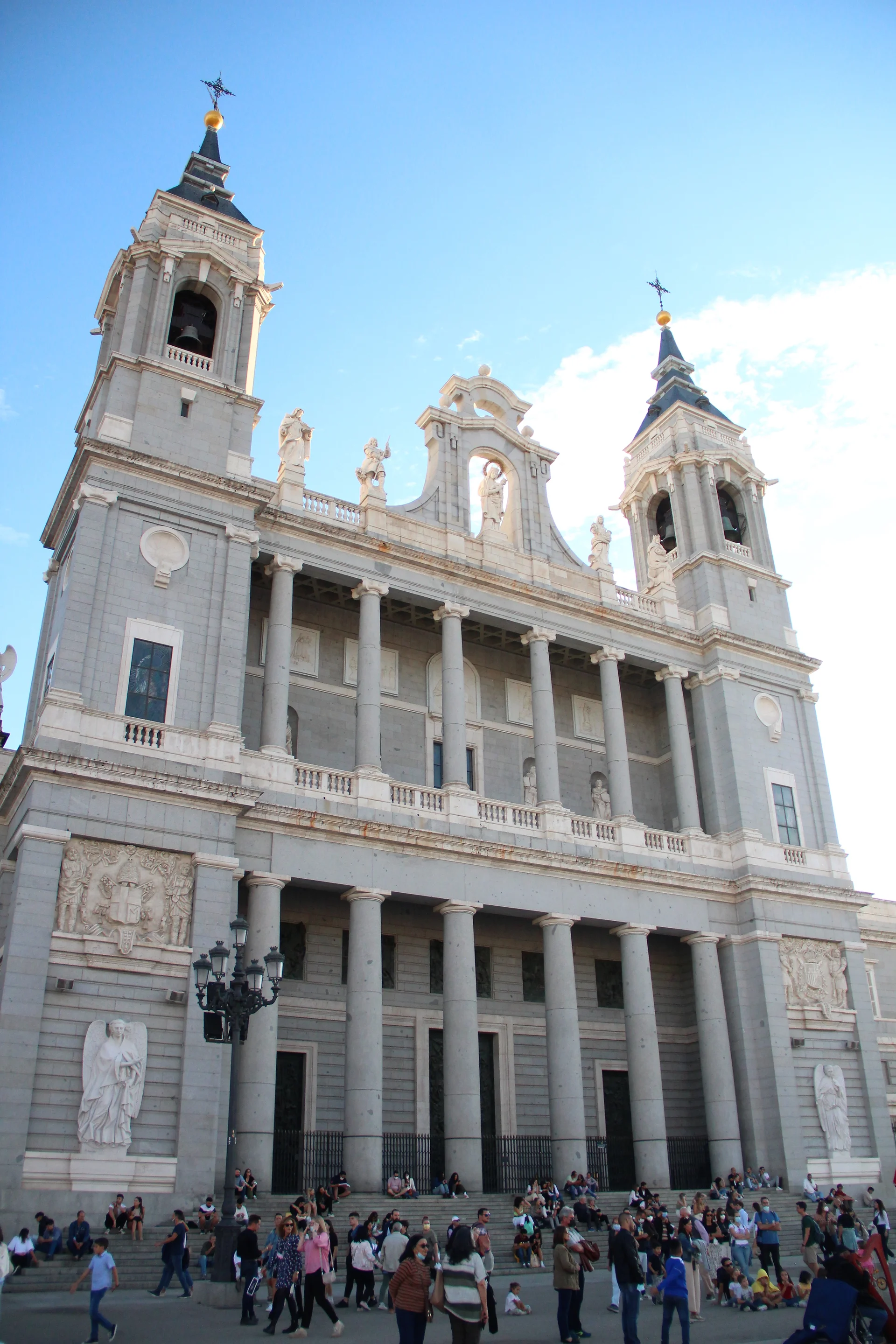 Catedral de la Almudena — Cathédrale de l'Almudena (Espagne)