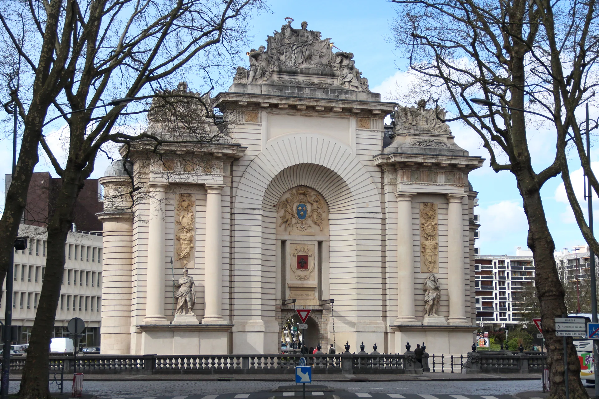 Porte de Paris — Porte de Paris (France)