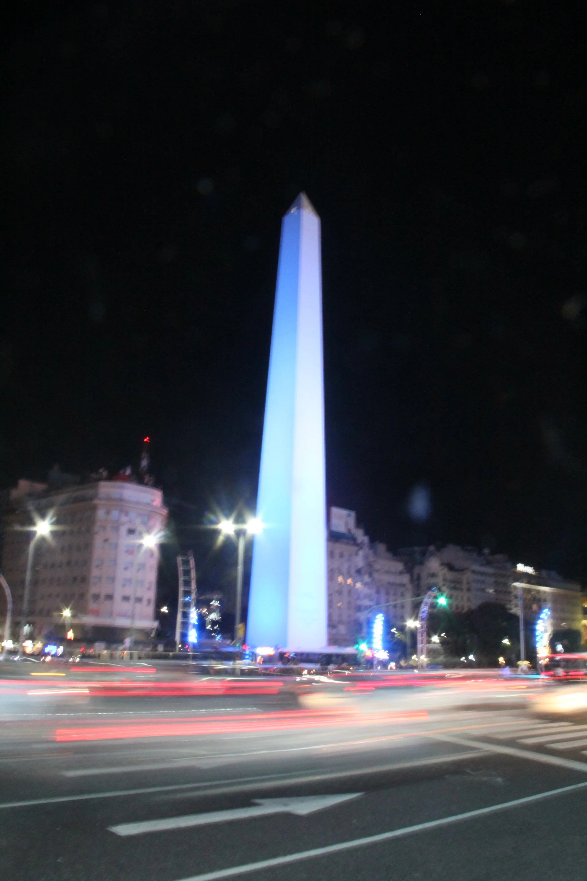 Obelisco Obelisco — Obélisque (Argentine)