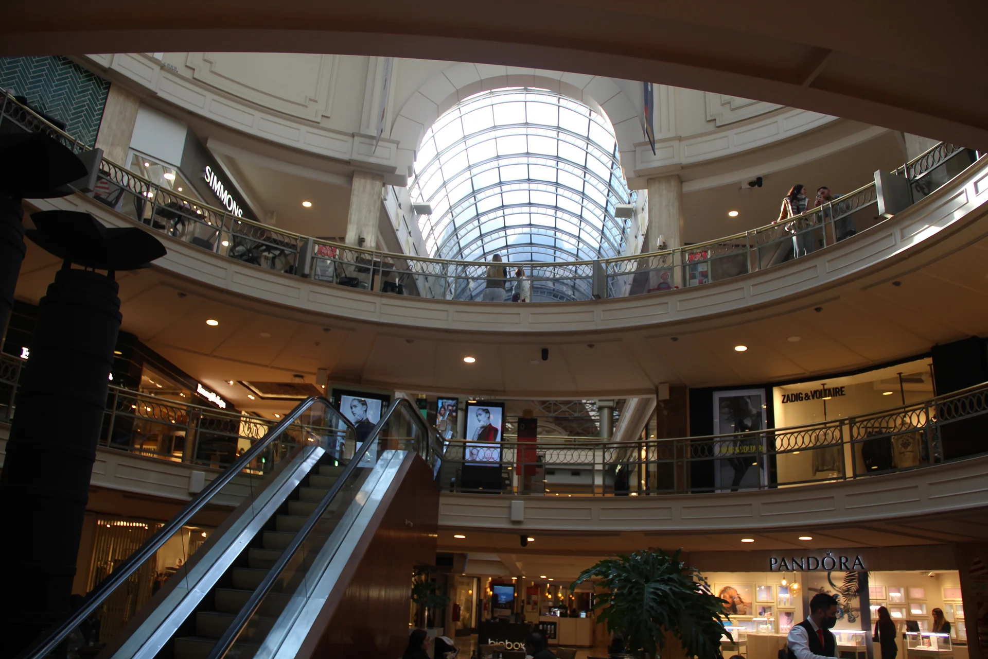 Patio Bullrich — Patio Bullrich (centre commercial) (Argentine)