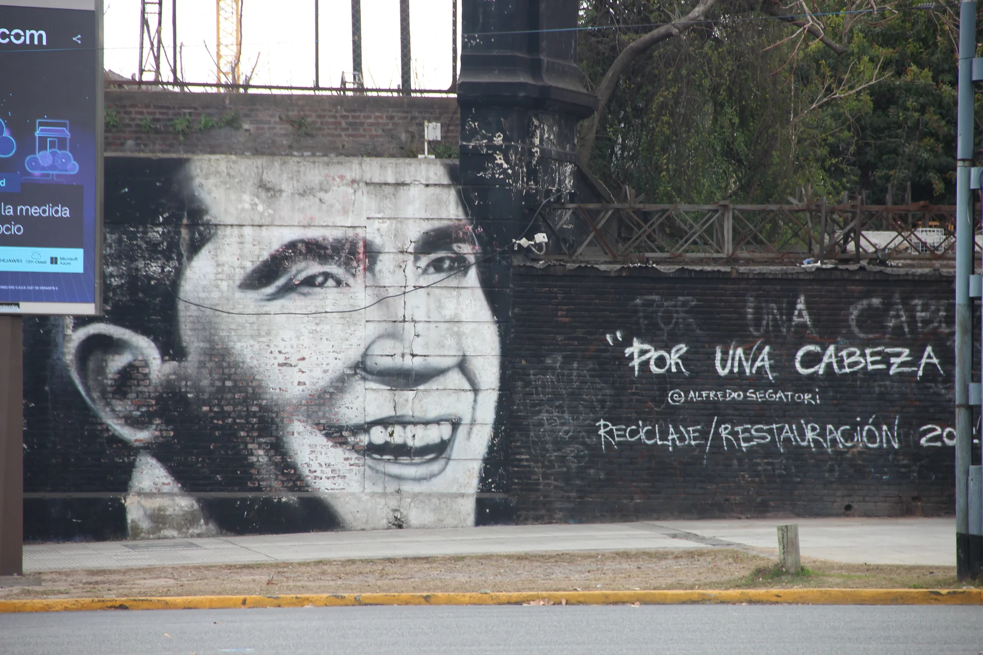 Carlos Gardel - Por una cabeza — Buenos Aires (Argentine)