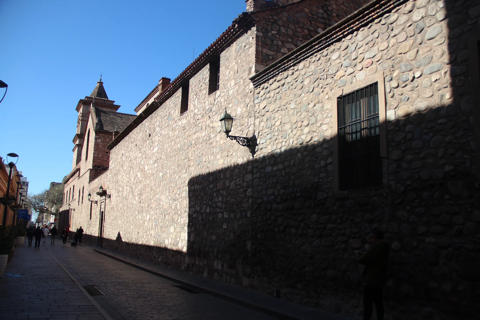 Manzana Jesuitica Cordobesa Manzana Jesuitica Cordobesa — Manzana Jesuitica (ensemble urbain) (Argentine)