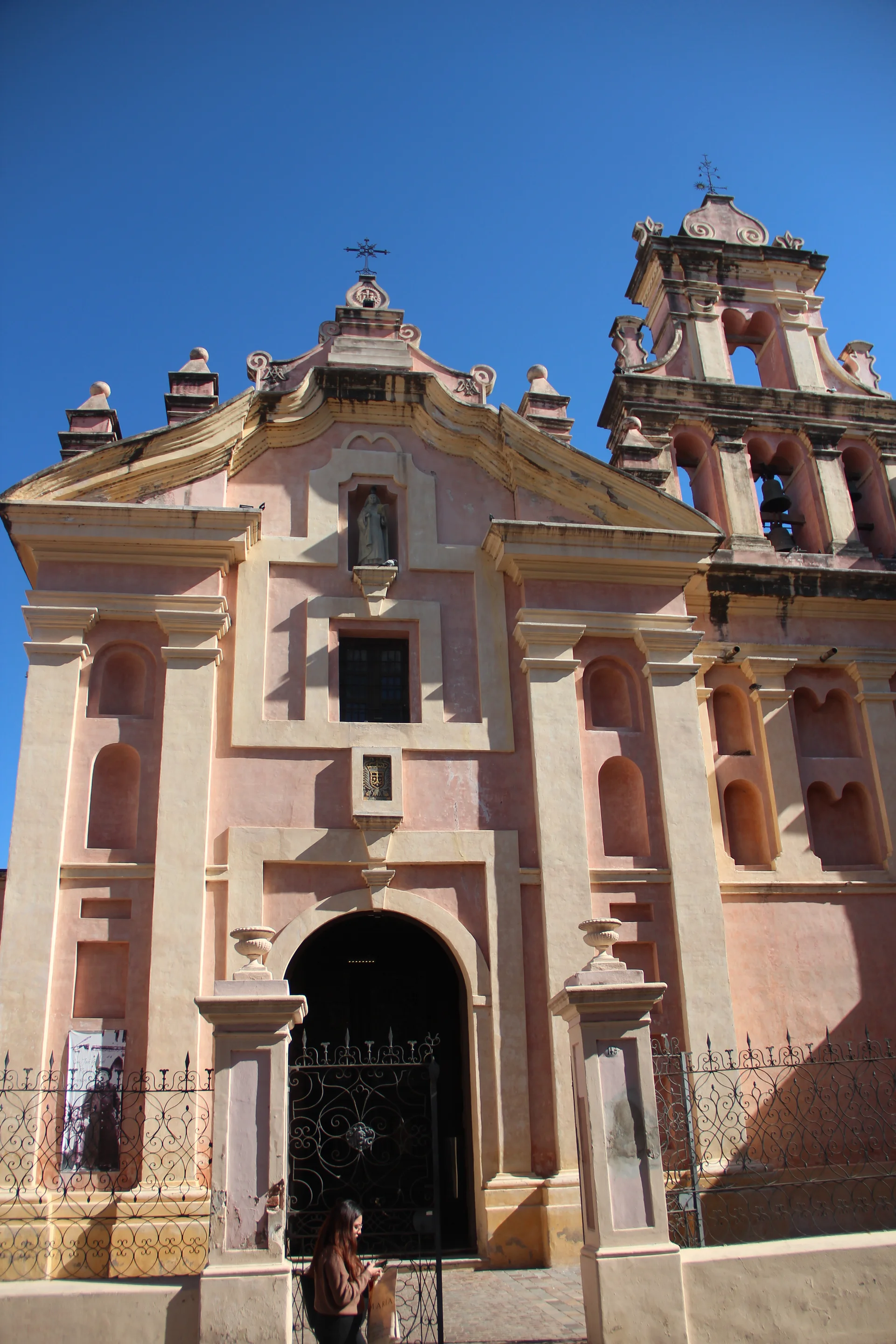 Iglesia y Monasterio San Jose - Carmelitas Descalzas Iglesia y Monasterio San Jose - Carmelitas Descalzas — Monastère des Carmélites (Argentine)