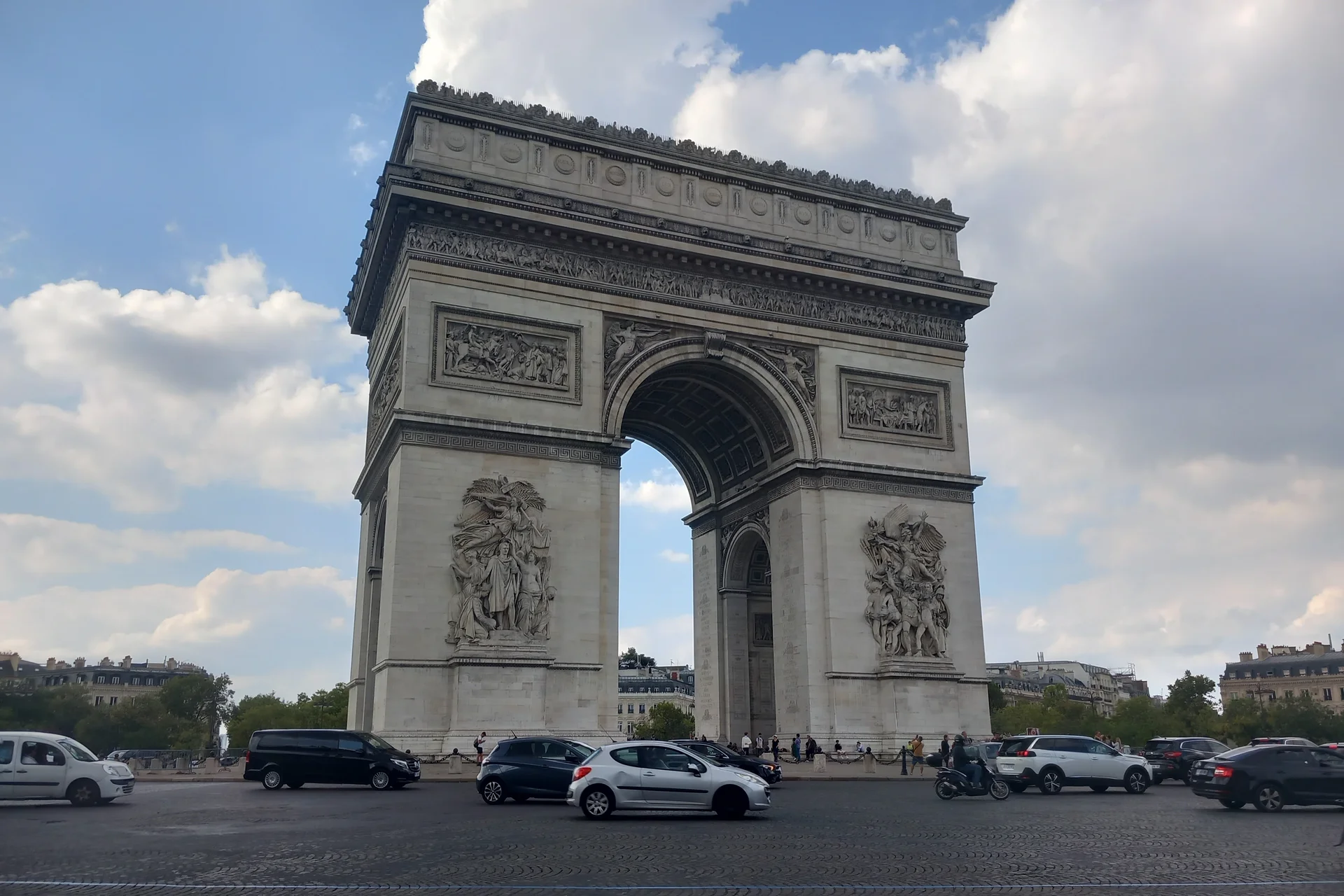 L'Arc de Triomphe — Arc de Triomphe (France)