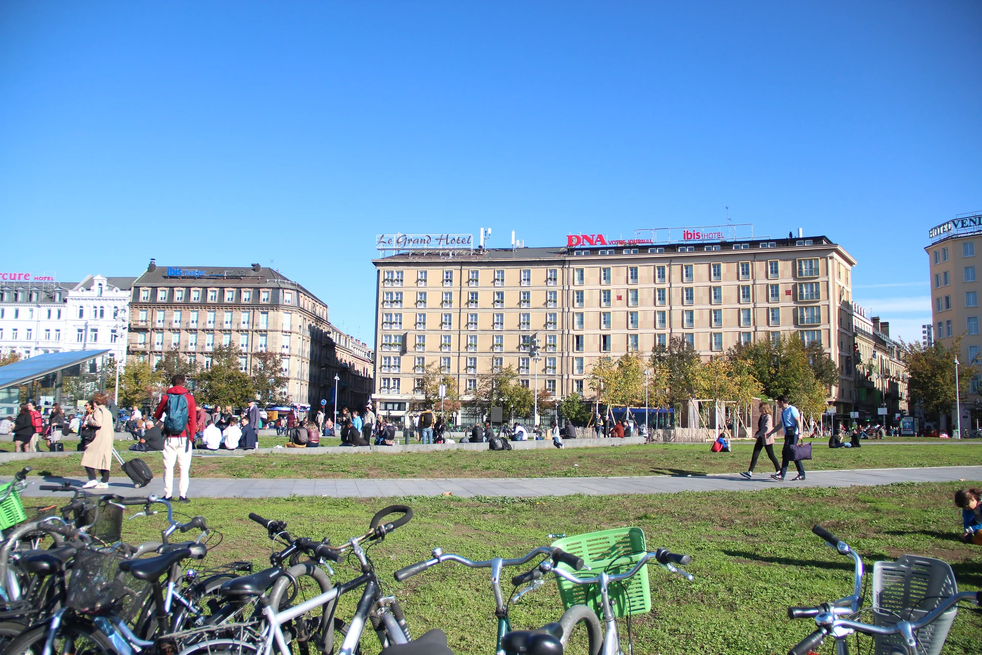 Place de la gare de Strasbourg — Place de la gare (France)