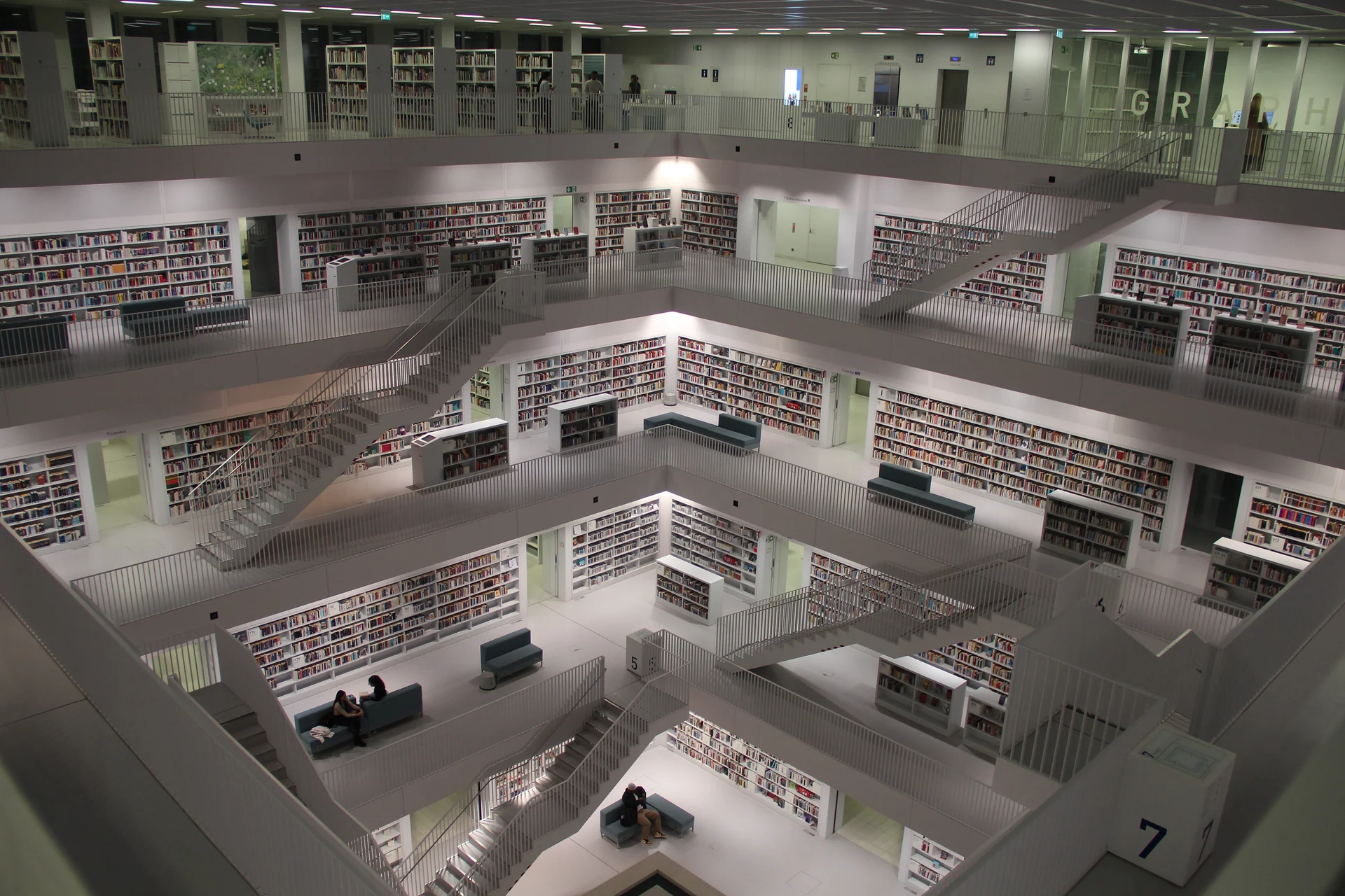 Stadtbibliothek Stuttgart Stadtbibliothek Stuttgart — Bibliothèque municipale de Stuttgart (Allemagne)
