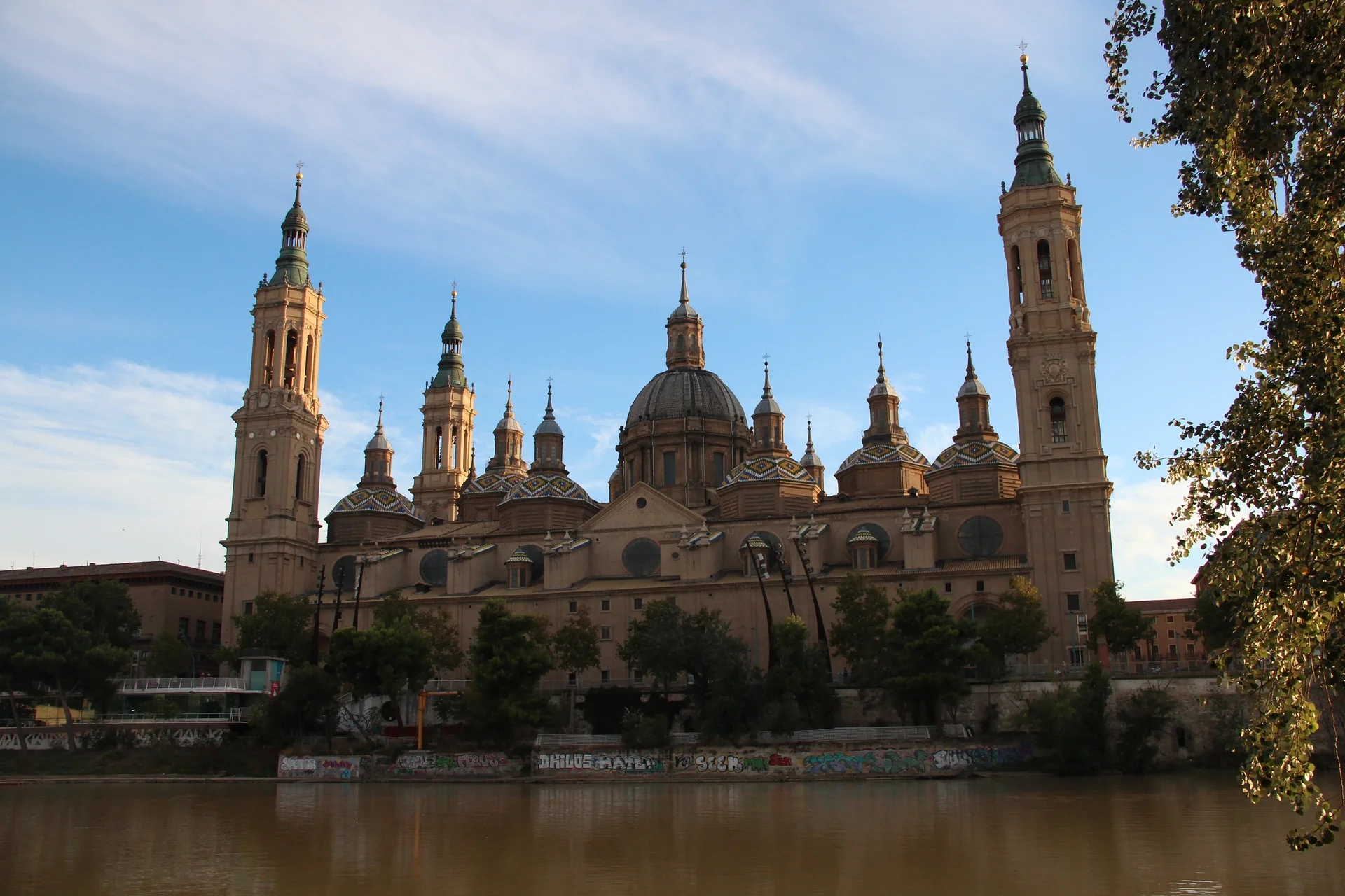 L'image de Zaragoza — Basilique Notre-Dame du Pilier (Espagne)