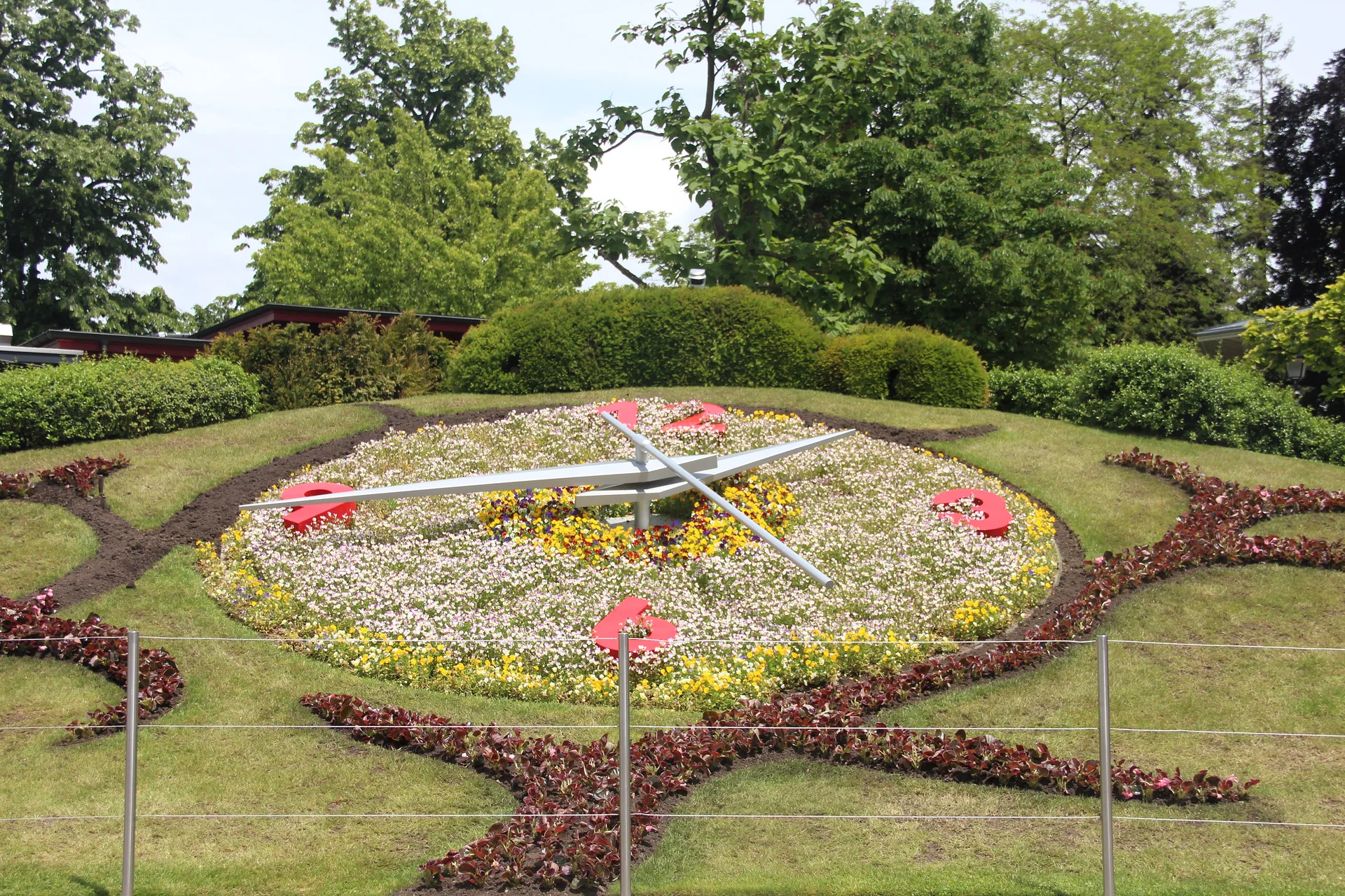 Horloge fleurie Horloge fleurie — Horloge fleurie (Suisse)
