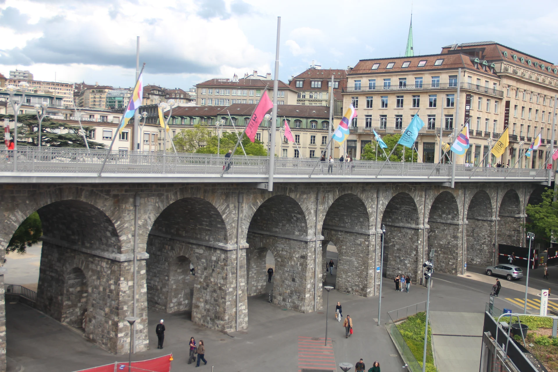Grand pont de Lausanne Grand pont de Lausanne — Lausanne (Suisse)