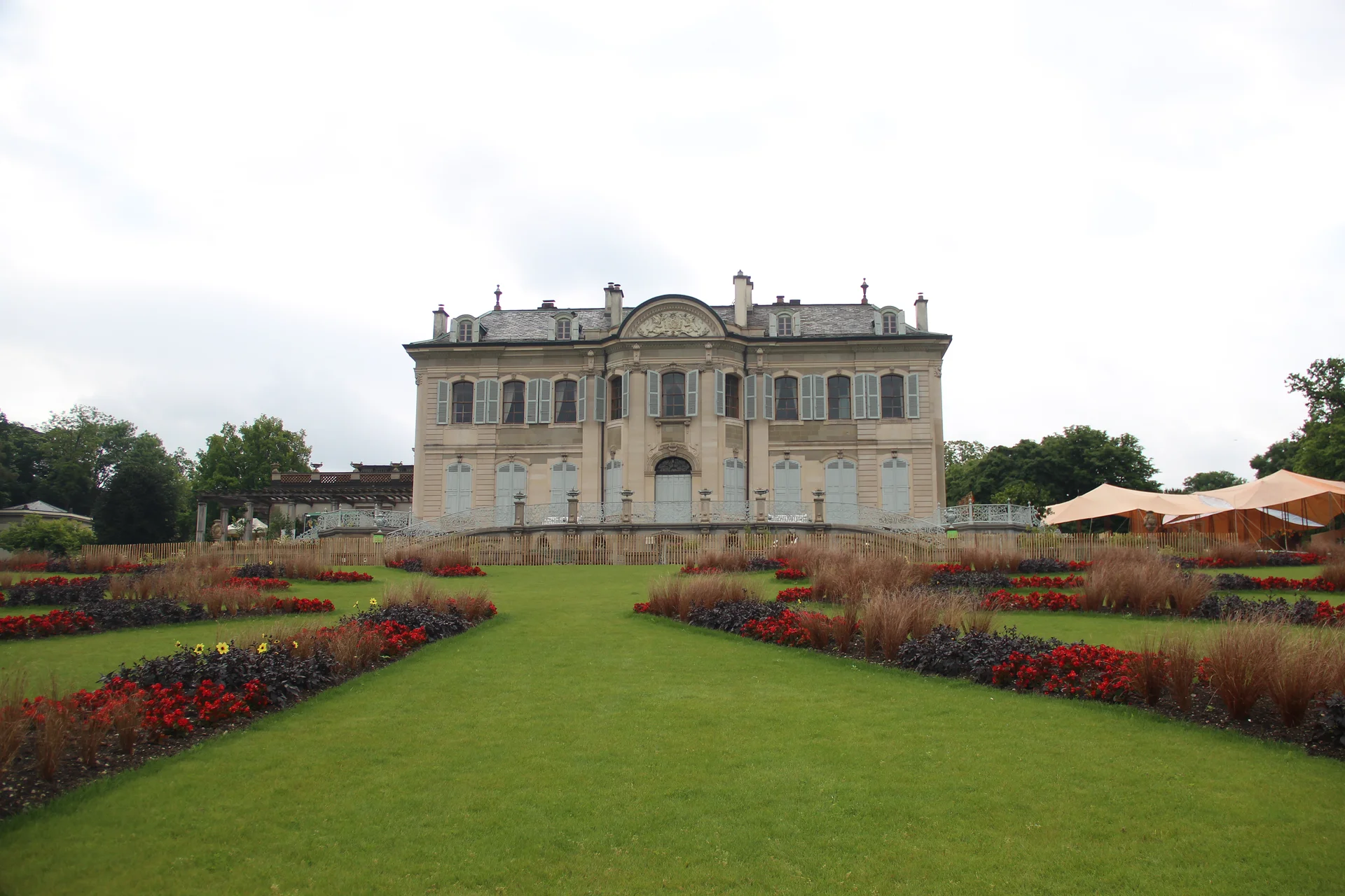 Parc La Grange Parc La Grange — La Grange Park (Suisse)