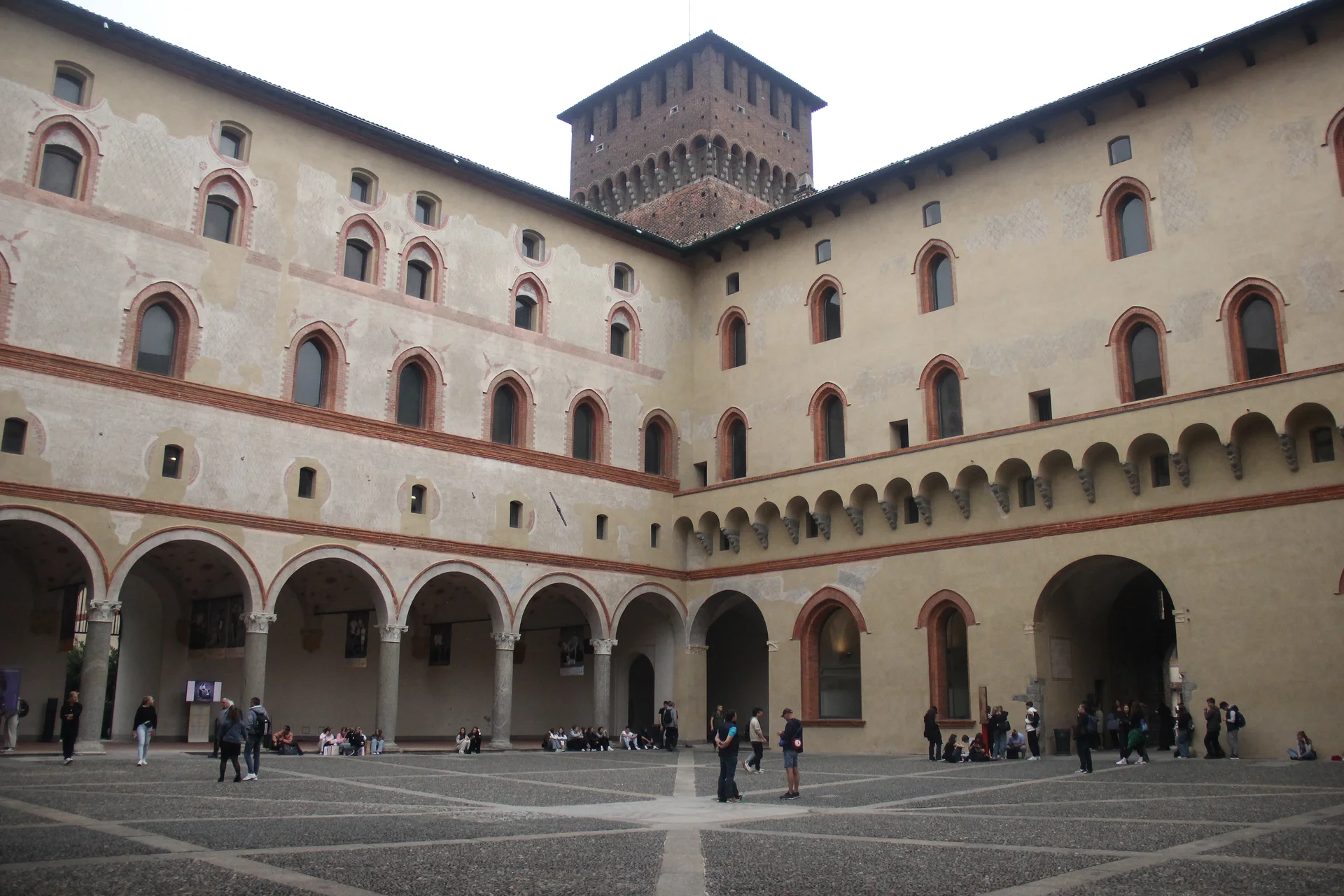 Castello Sforzesco — Château des Sforza (Italie)