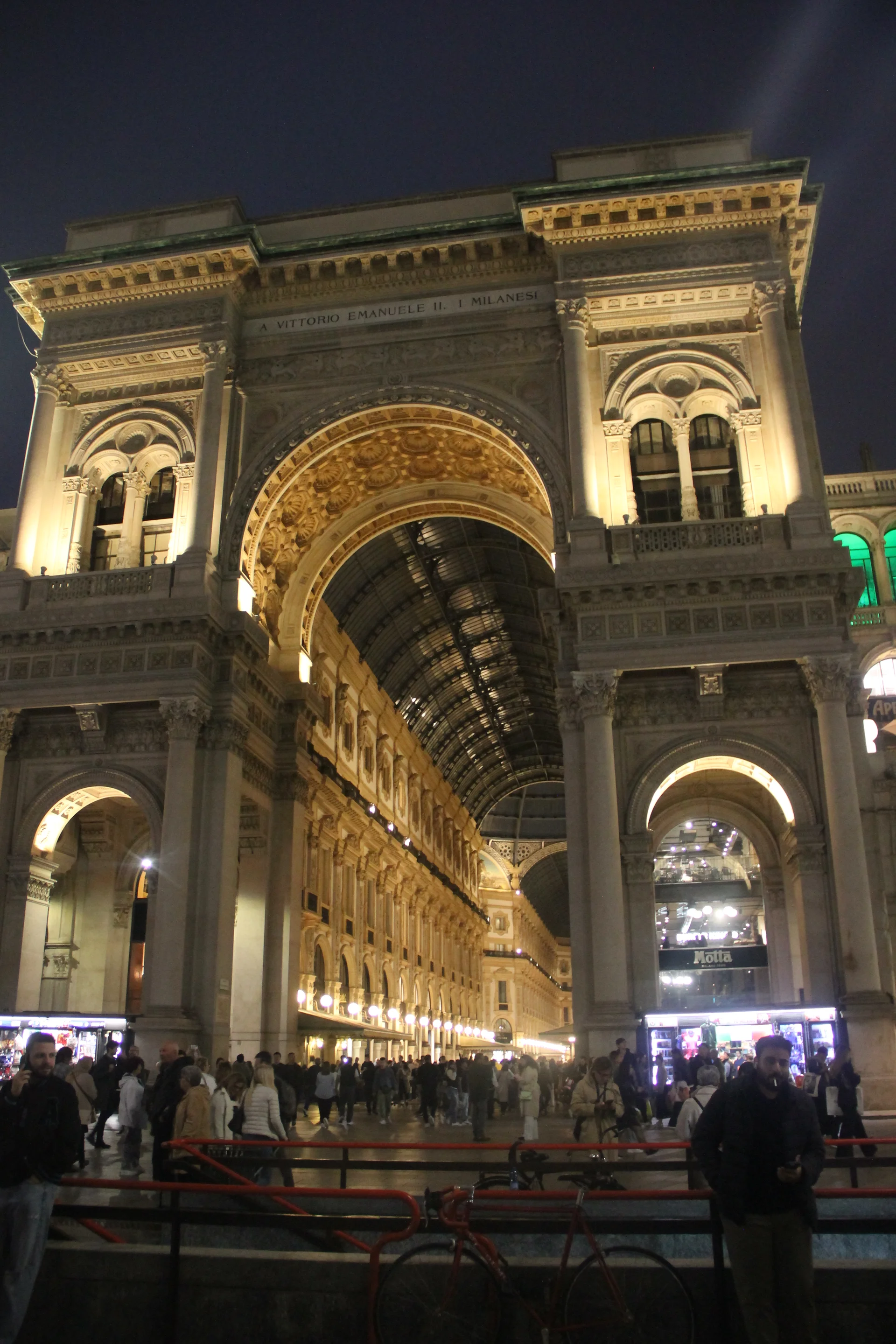 Galleria Emanuele II — Galleria Vittorio Emanuele II (Italie)