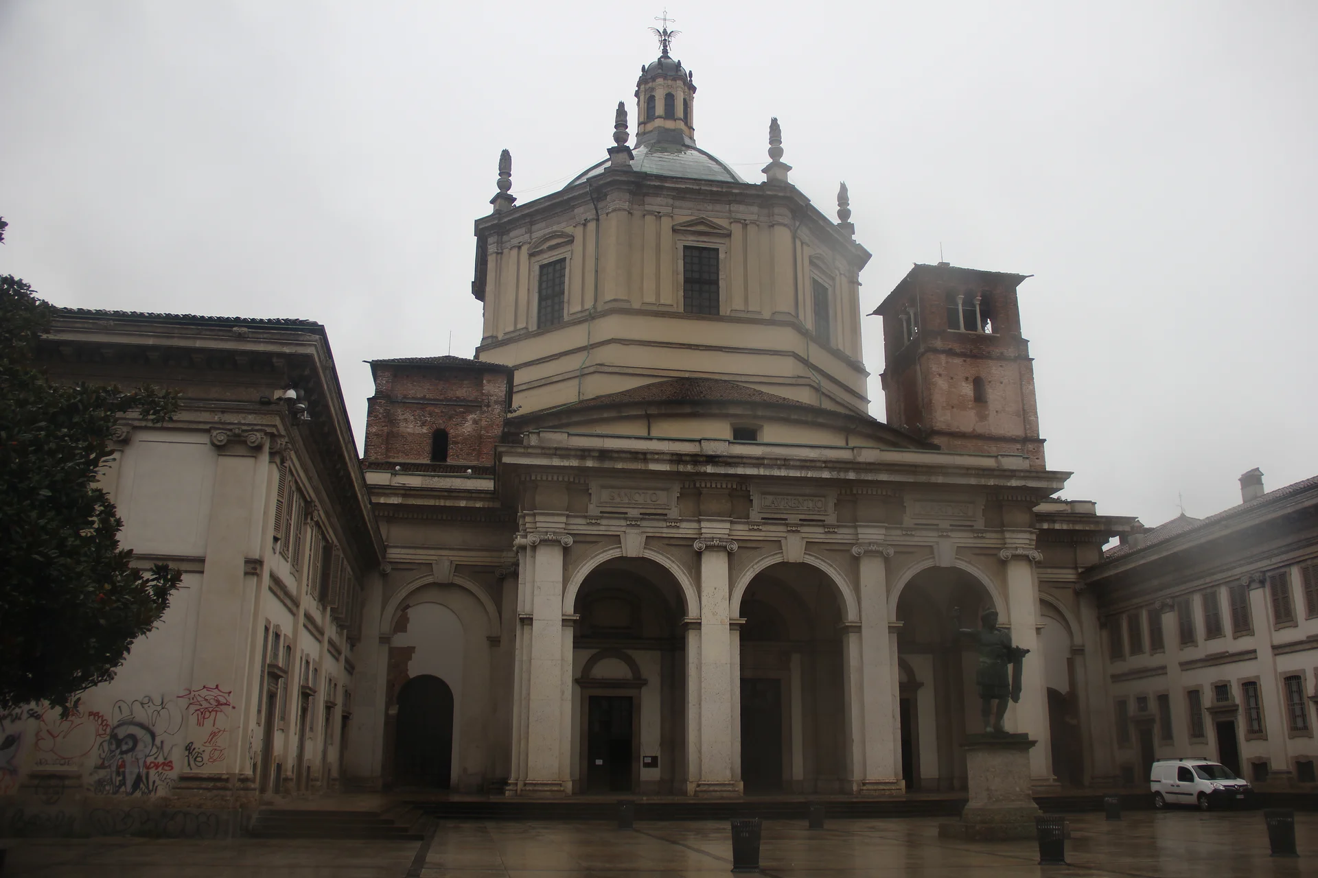 Chiesa di San Lorenzo — Chiesa di San Lorenzo Maggiore (Italie)