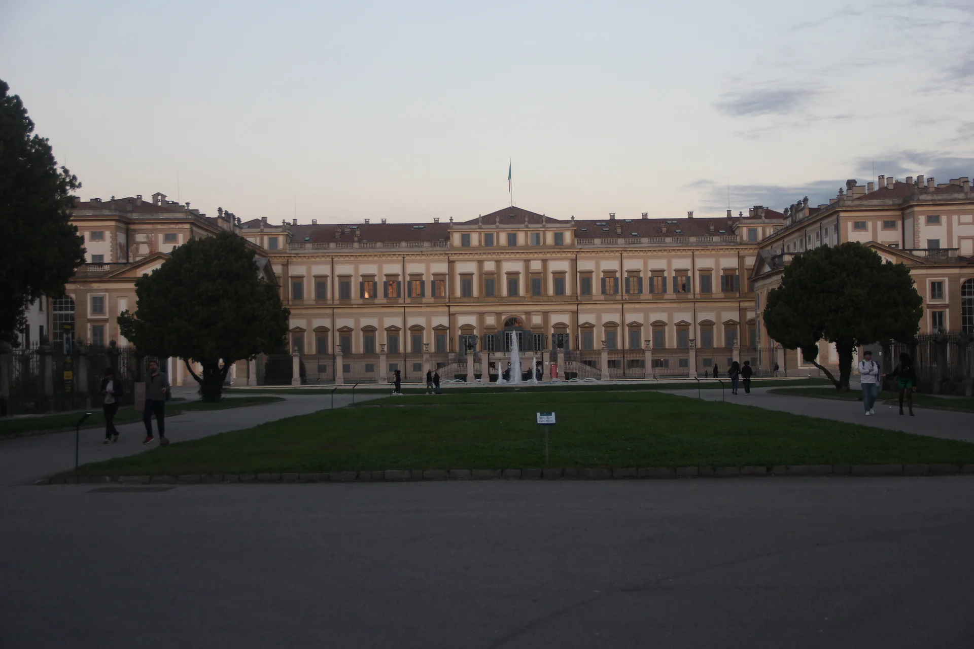 Villa Reale di Monza Villa Reale di Monza — Villa royale de Monza (Italie)