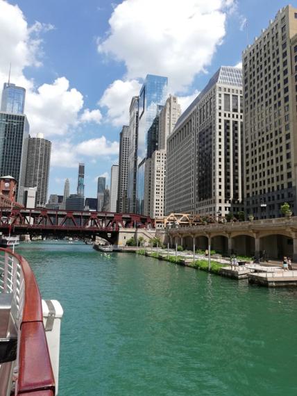La skyline de Chicago vue depuis le bateau de croisière