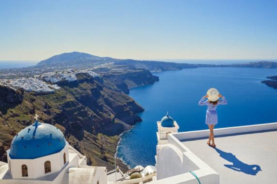 Les fameuses falaises de Santorin...