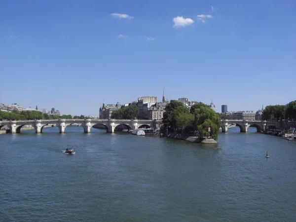 Le Pont Neuf — Pont Neuf de Paris (France)