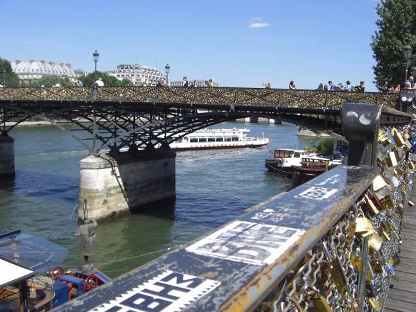 Les cadenas du Pont des Arts