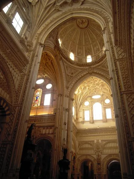 Plafond (partie cathédrale)