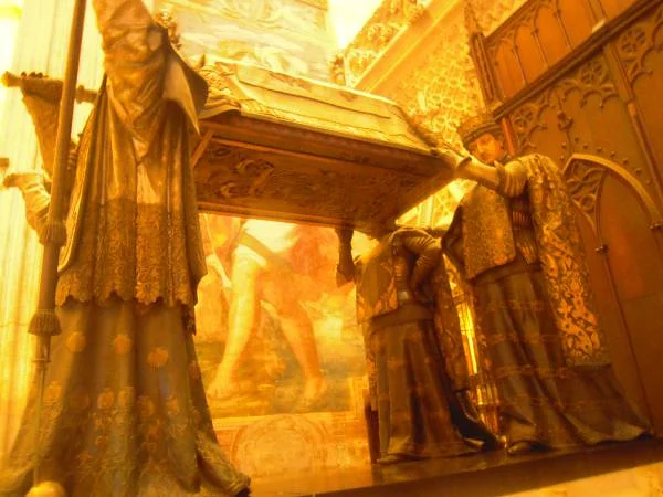 Tombeau de Christophe Colomb Tombeau de Christophe Colomb — Cathédrale de Séville (Espagne)