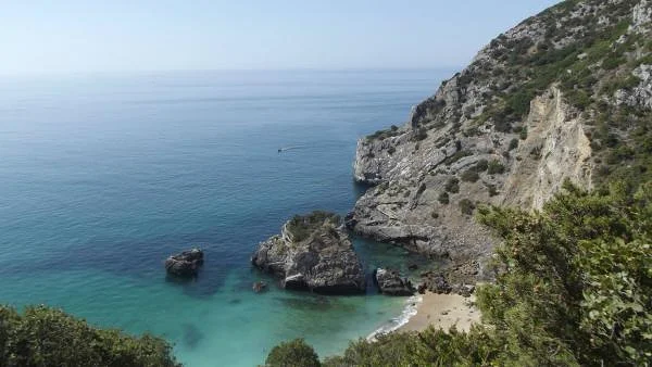 Crique avec plage  (Portugal)