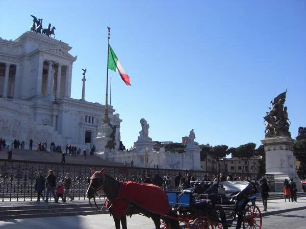 Le Vittoriano — Piazza Venezia (Italie)