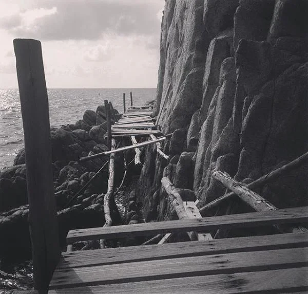 terrain escarpé — Koh Tao (Thaïlande)