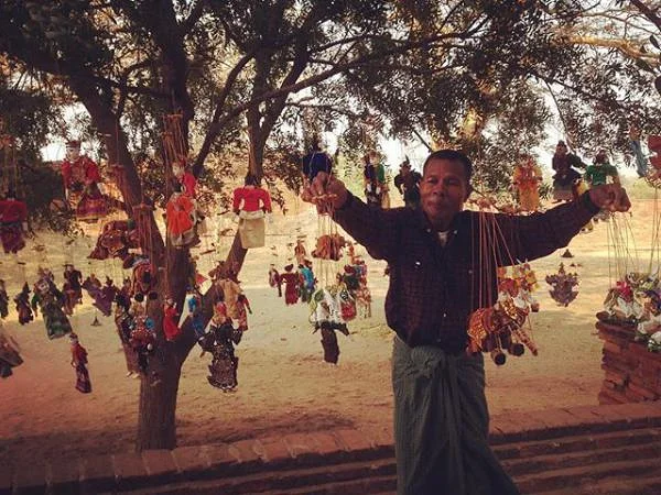 Marionnetiste Marionnetiste — Bagan (Myanmar)