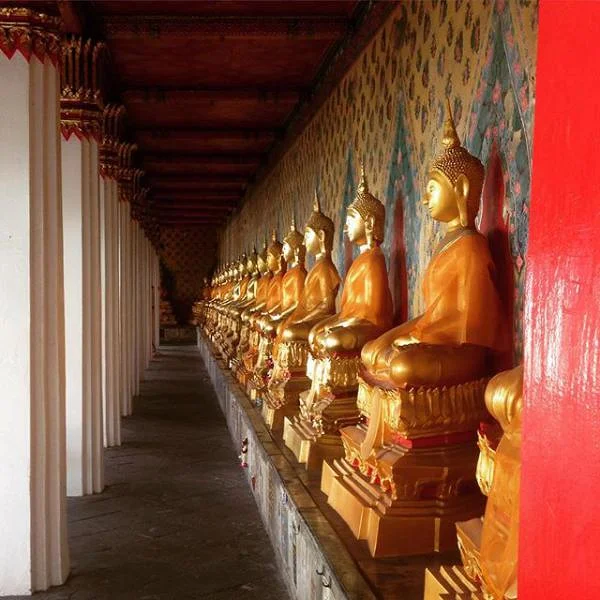 Statues de Bouddha Statues de Bouddha — Temple Wat Arun (Thaïlande)