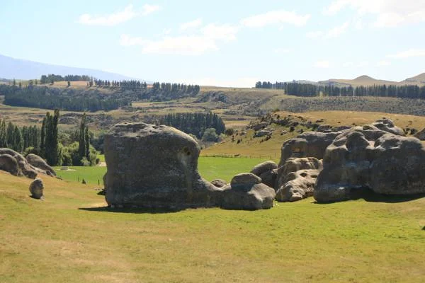 Elephant rocks
