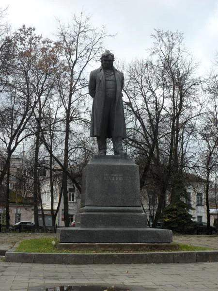 Statue de Krylov — Tver (Russie)