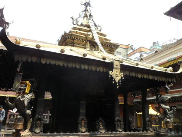 Golden temple — Temple d'or (Hiranya Varna Mahaa Vihar) (Népal)