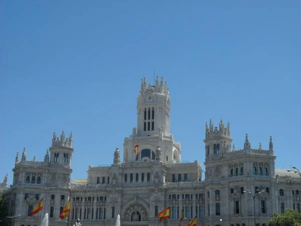 Palacio de Cibeles Palacio de Cibeles — Plaza de Cibeles (place) (Espagne)
