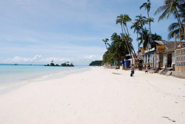 White beach  — Boracay (Philippines)