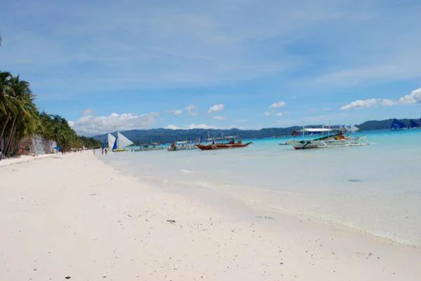 White beach  — Boracay (Philippines)