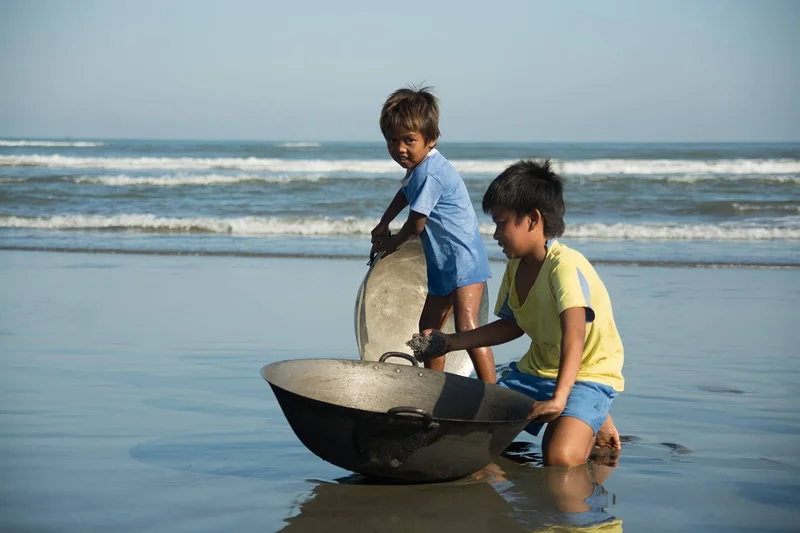 Enfant des Philippines (Philippines)