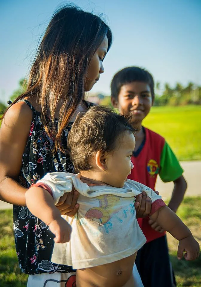 Enfant des Philippines (Philippines)