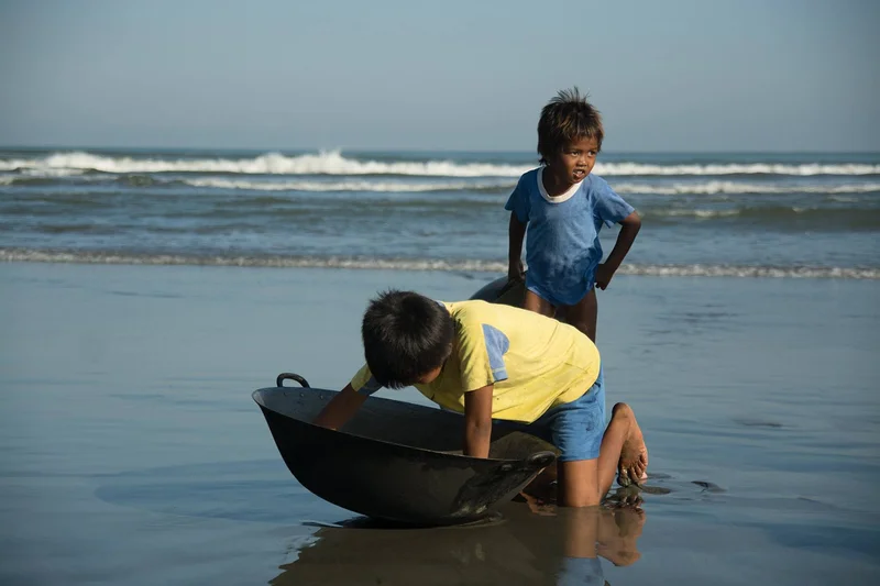 Enfant des Philippines (Philippines)