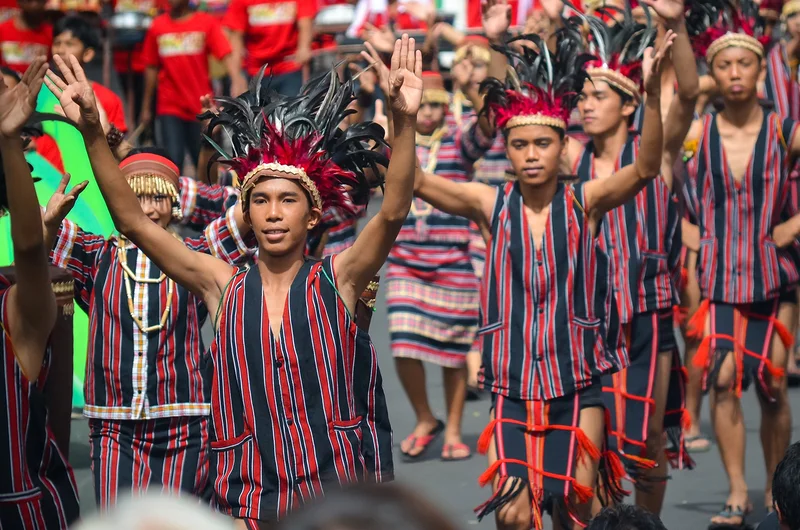 costume traditionnel (Philippines)