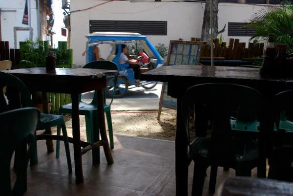 Pause déjeuner — Boracay (Philippines)